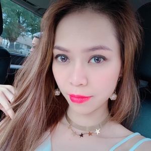 Meet your Posher, Hoang